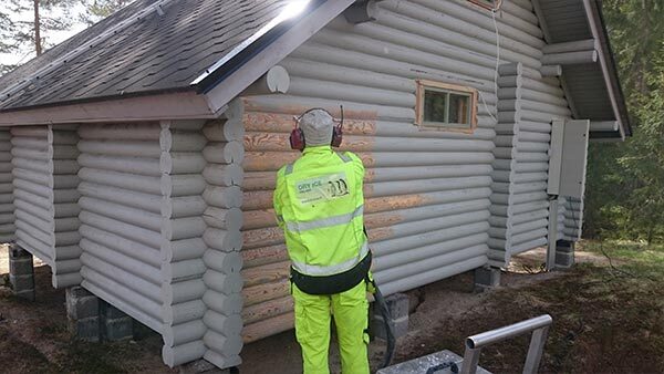 Kuinka paljon vanhan ulkoseinän maalaus maksaa?